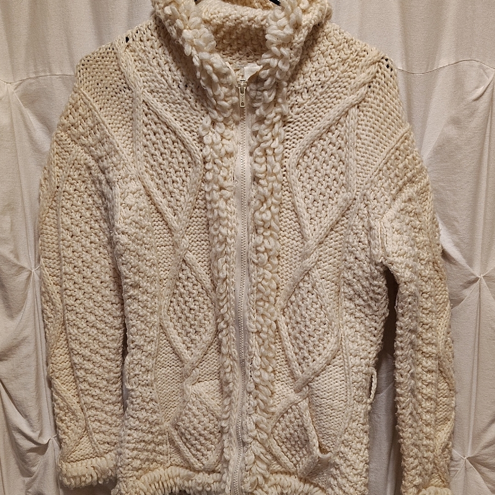Vintage Hand Made Cozy Cream Cable Knit Sweater